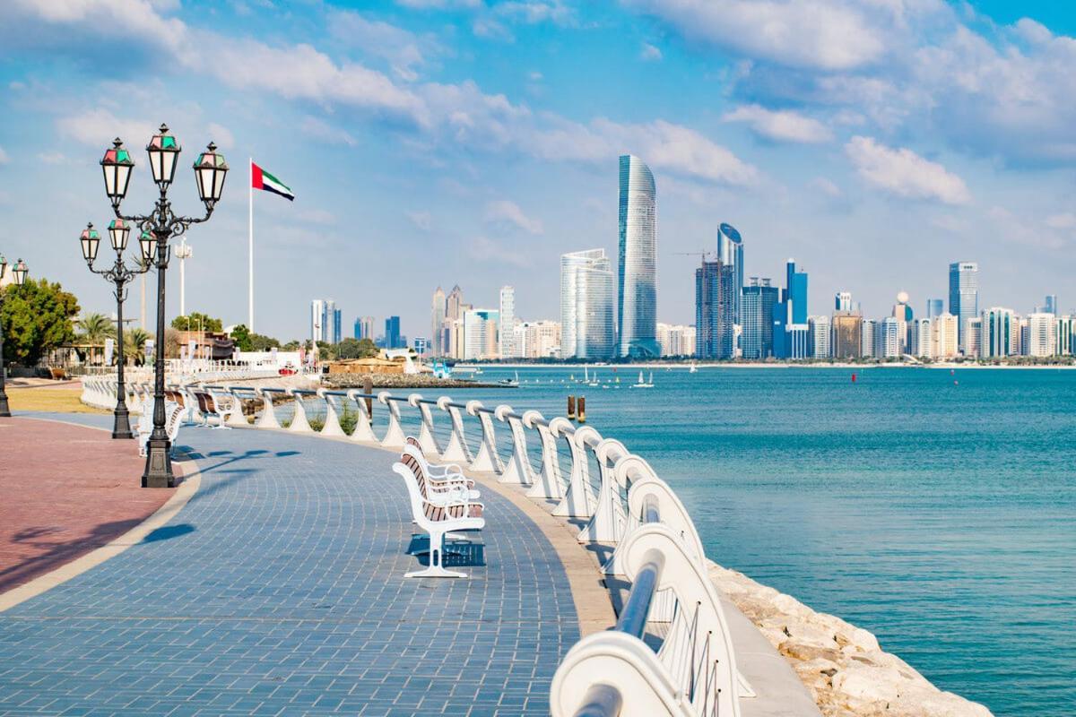 Corniche Street - Extremely Unique Room Abu Dabi Exterior foto
